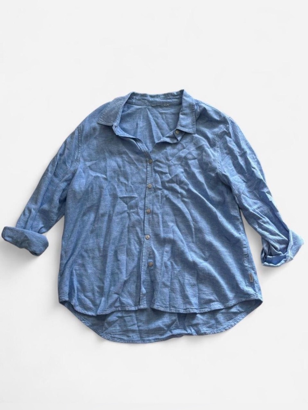 Men's Casual Button-Front Shirt in Light Blue